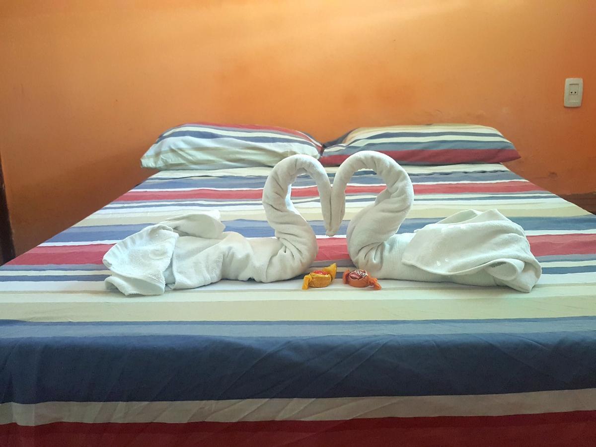 Media Veronica Hostel Suites Pipa Ares Luaran gambar