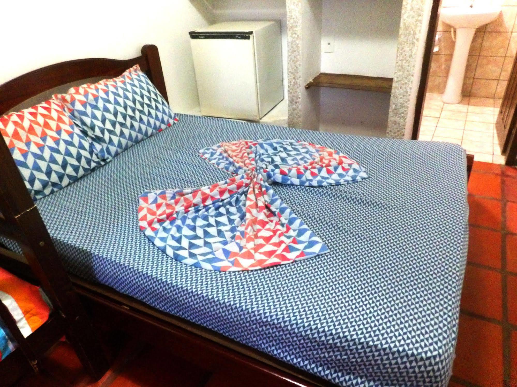 Media Veronica Hostel Suites Pipa Ares Luaran gambar